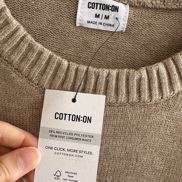 Cotton On Lux Crew Pullover, Bow Intarsia, Size Medium, NWT - Picture 12 of 16